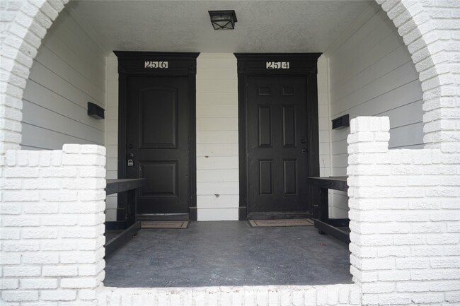 Building Photo - 2516 Isabella St