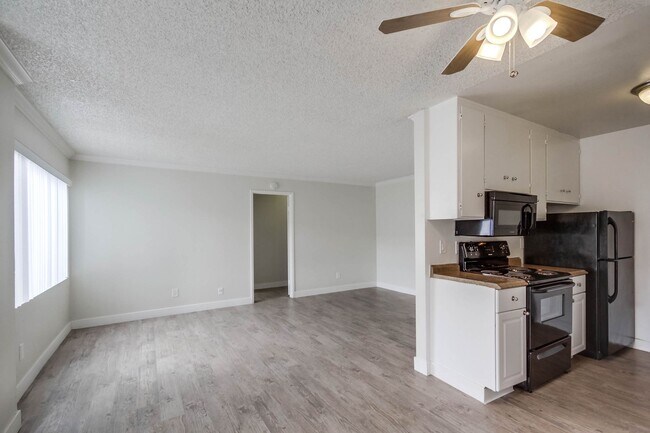 Foto del edificio - 1 Bed/1 Bath Pacific Beach