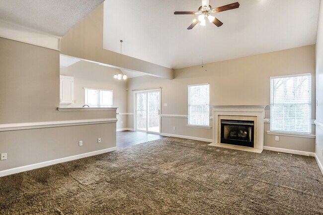 Building Photo - 209 Walnut Creek Dr