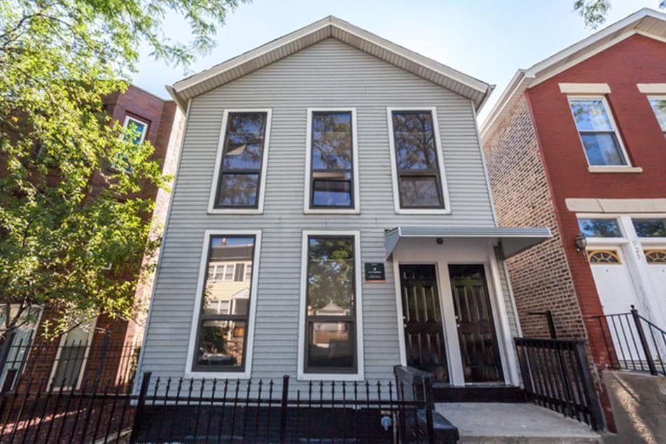 Primary Photo - 923 S Carpenter St