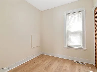 Primary Photo - 1237 4th Ave