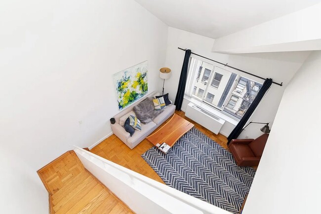 Building Photo - 227 Mulberry St