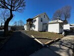 Primary Photo - 390 Center St