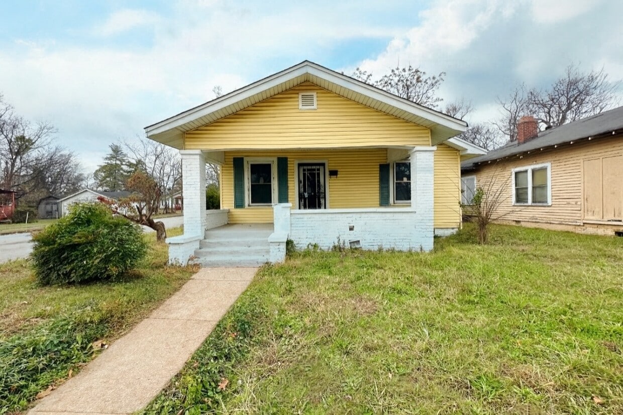 Foto principal - 2722 Ave I