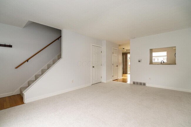 Foto del edificio - 1217 Weybridge Rd