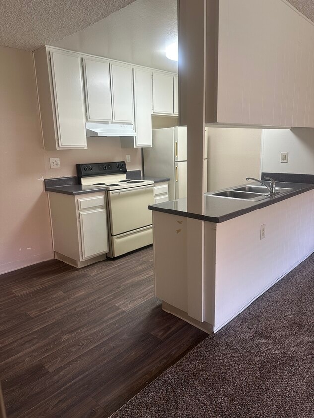 Foto del edificio - 563 Broadway