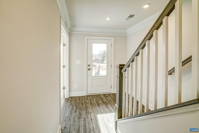Building Photo - 2032 MEYERS Way