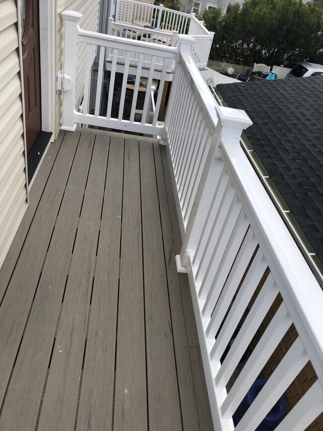 Building Photo - 37 Rochester Ave