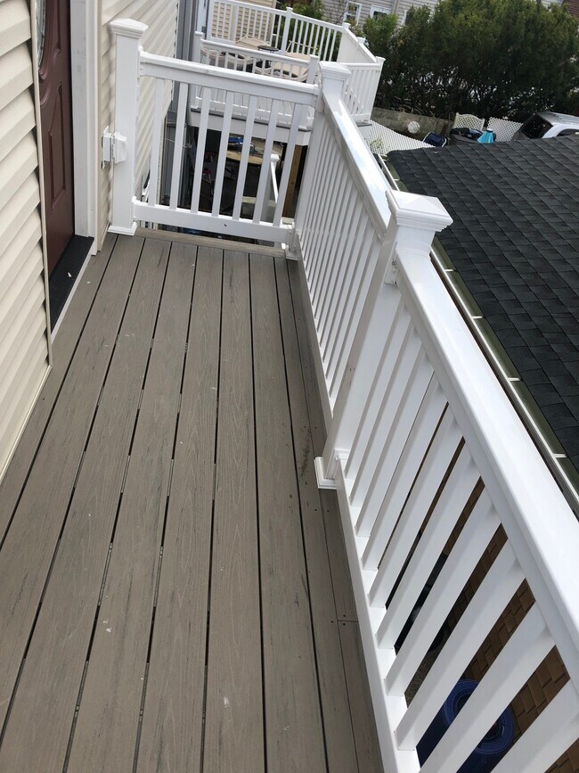 Foto del edificio - 37 Rochester Ave