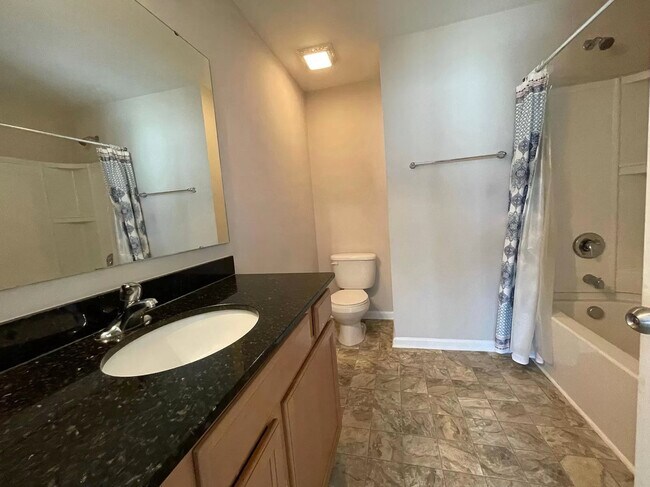 Building Photo - 12433 McGrath Dr
