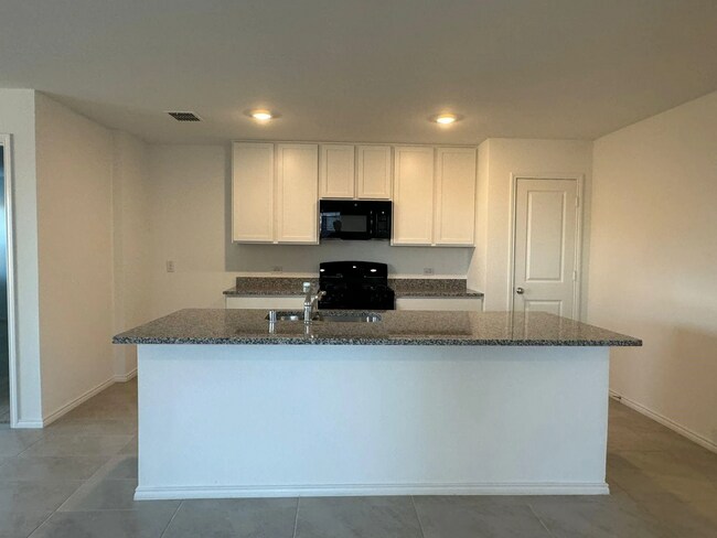 Building Photo - 2824 Eppright Dr