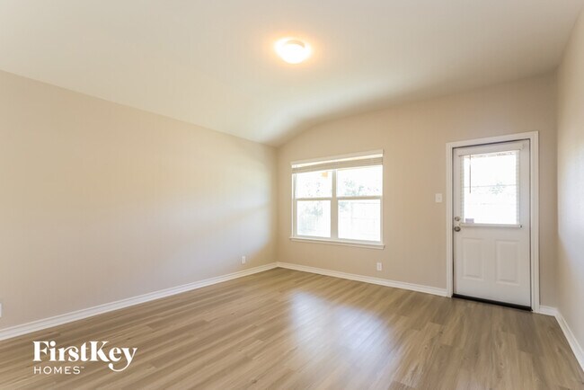 Building Photo - 12142 Pearl Jubilee