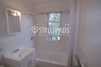 Foto del edificio - 1 bedroom in Somerville MA 02143