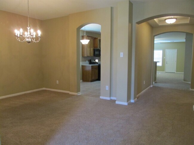 Foto del edificio - 23111 Sawmill Cross Ln