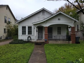 Building Photo - 5313 Duval St