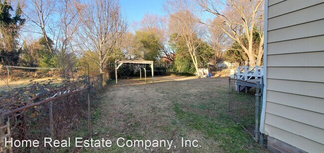 Building Photo - 2 br, 1 bath House - 1117 Junia Avenue