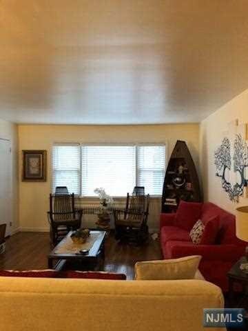 Foto del edificio - 514 Edison St