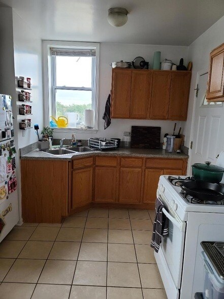 Building Photo - 2241 N Central Park Avenue Unit 3