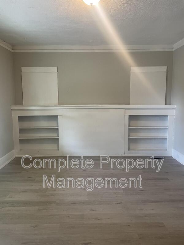 Foto del edificio - 4301 Court S