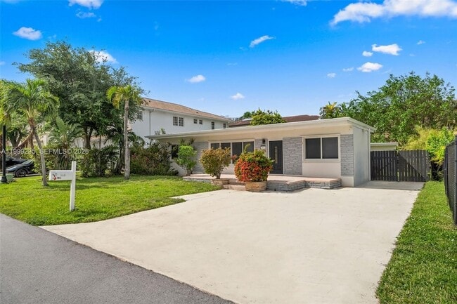 Photo - 261 188th St House