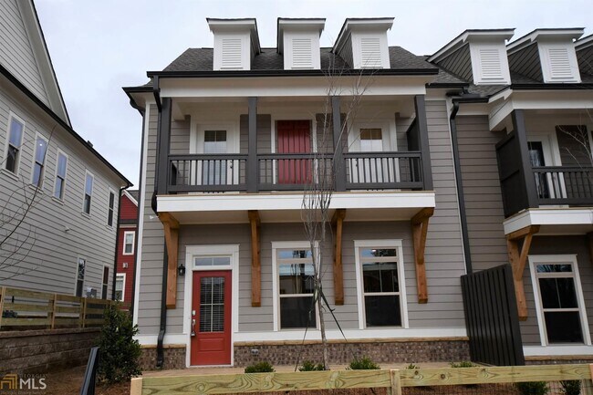 Foto del edificio - 613 N Main St