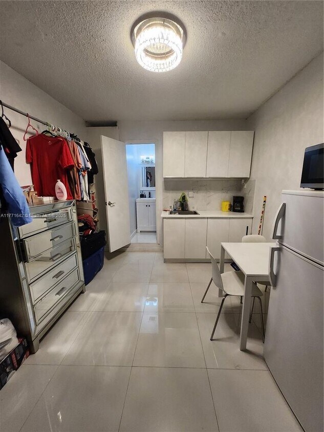 Foto del edificio - 18088 SW 137th Path