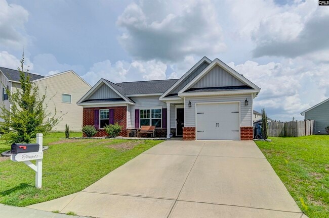 Building Photo - 357 Finch Ln