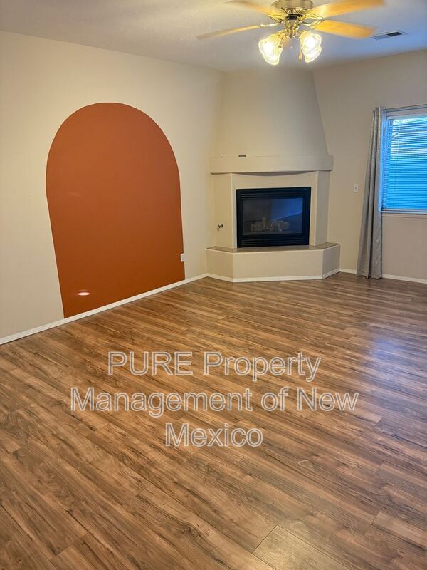 Foto del edificio - 220 Bellehaven Ln NE