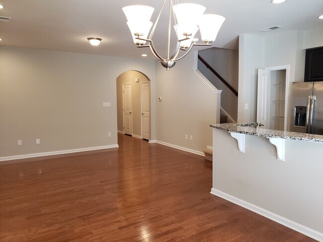 Foto del edificio - 8912 Ringview Dr