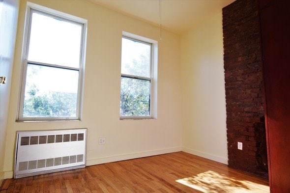 Building Photo - 4712 4th Ave