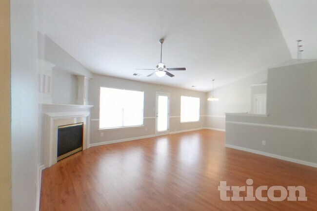 Foto del edificio - 2009 Moonstone Ln