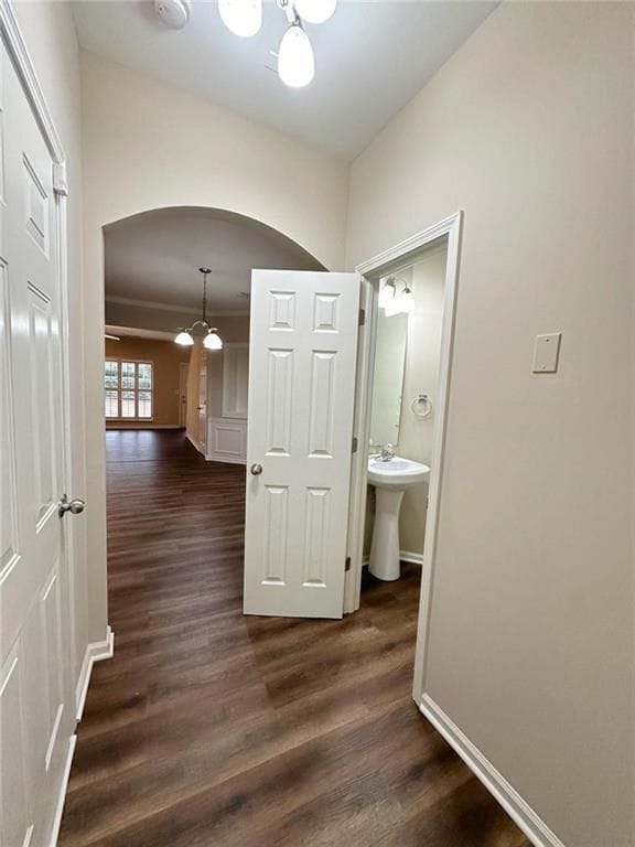 Building Photo - 2089 Lakeshore Overlook Dr