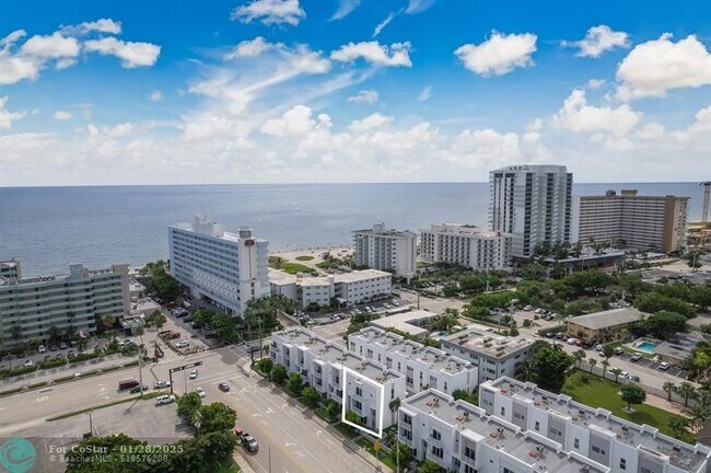 Building Photo - 1371 N Ocean Blvd
