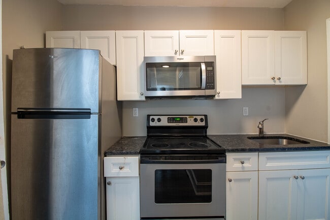 Foto del edificio - 711 N 63rd St