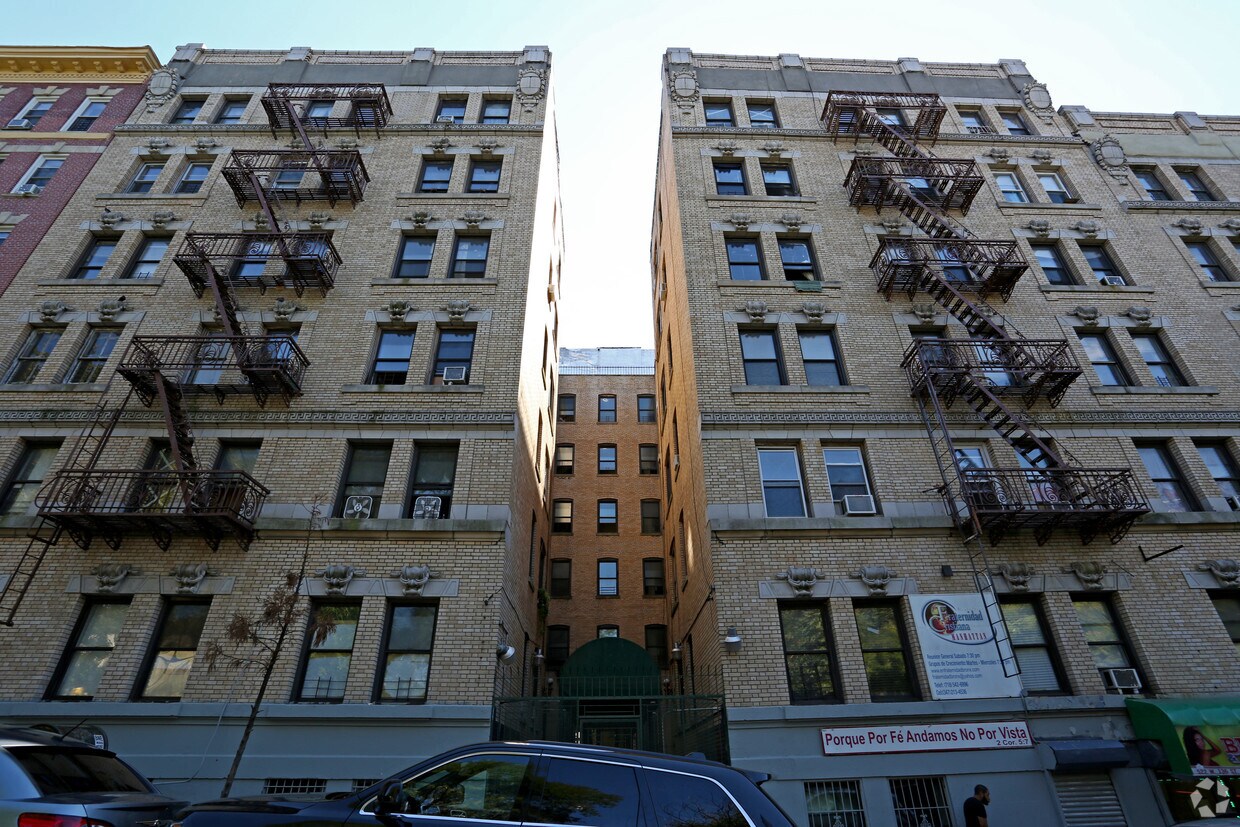 Primary Photo - 520-526 W 136th St