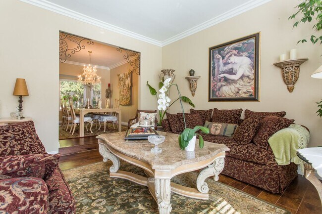 Foto del edificio - 30311 Goodspring Dr