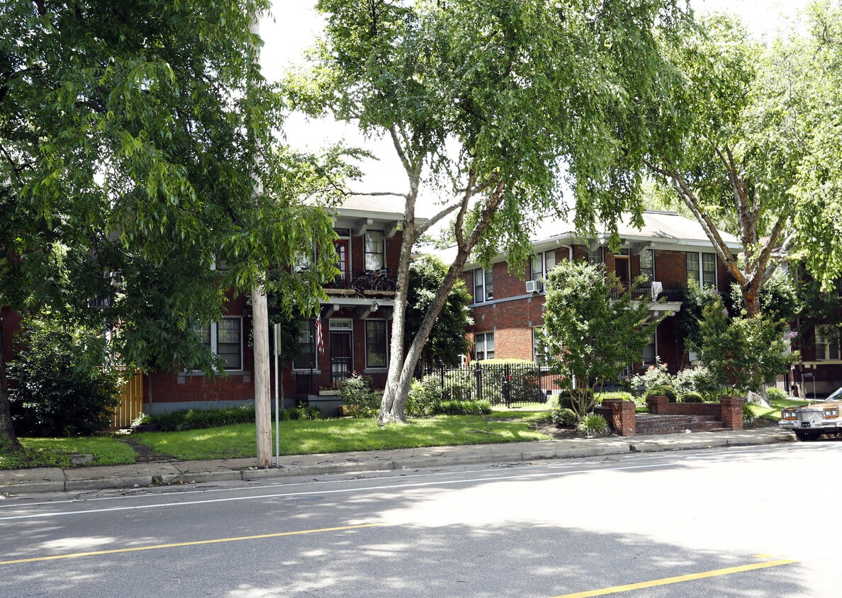 Building Photo - 31 S McLean Blvd