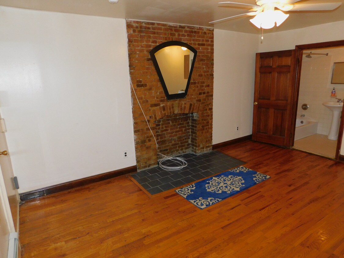 Primary Photo - 423 W 146th St