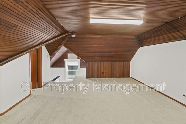 Foto del edificio - 407 W Green St