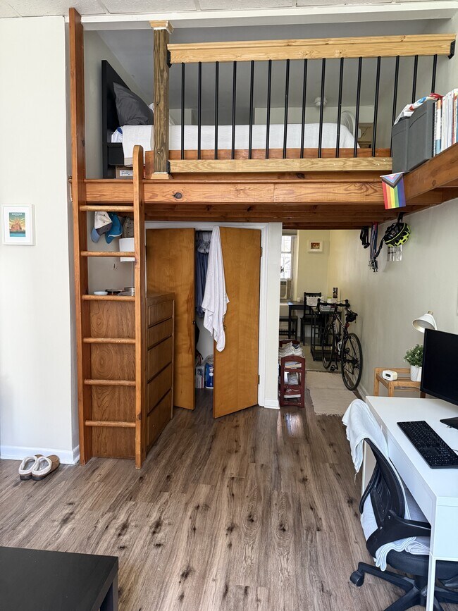 Foto del edificio - 1725 Spruce St