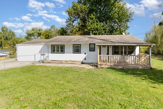 Building Photo - Cute 3 Bed 1 Bath Home