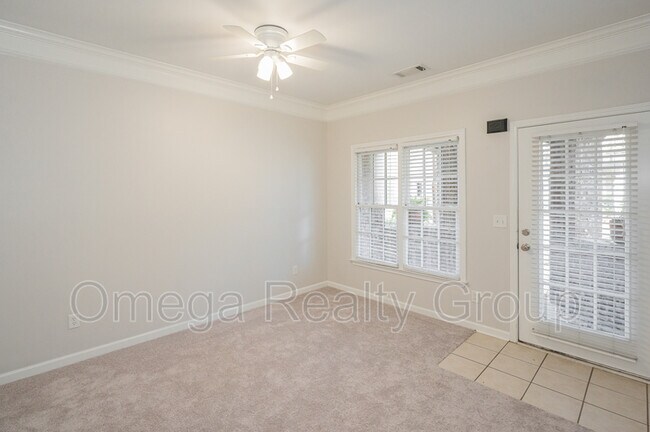 Foto del edificio - 2335 Acton Park Cir