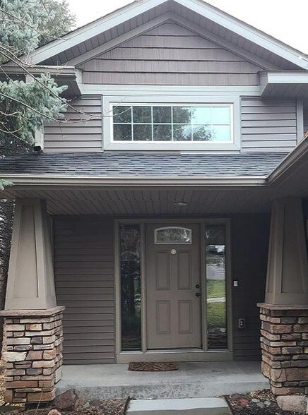 Foto del edificio - 1539 Hydram Ave N