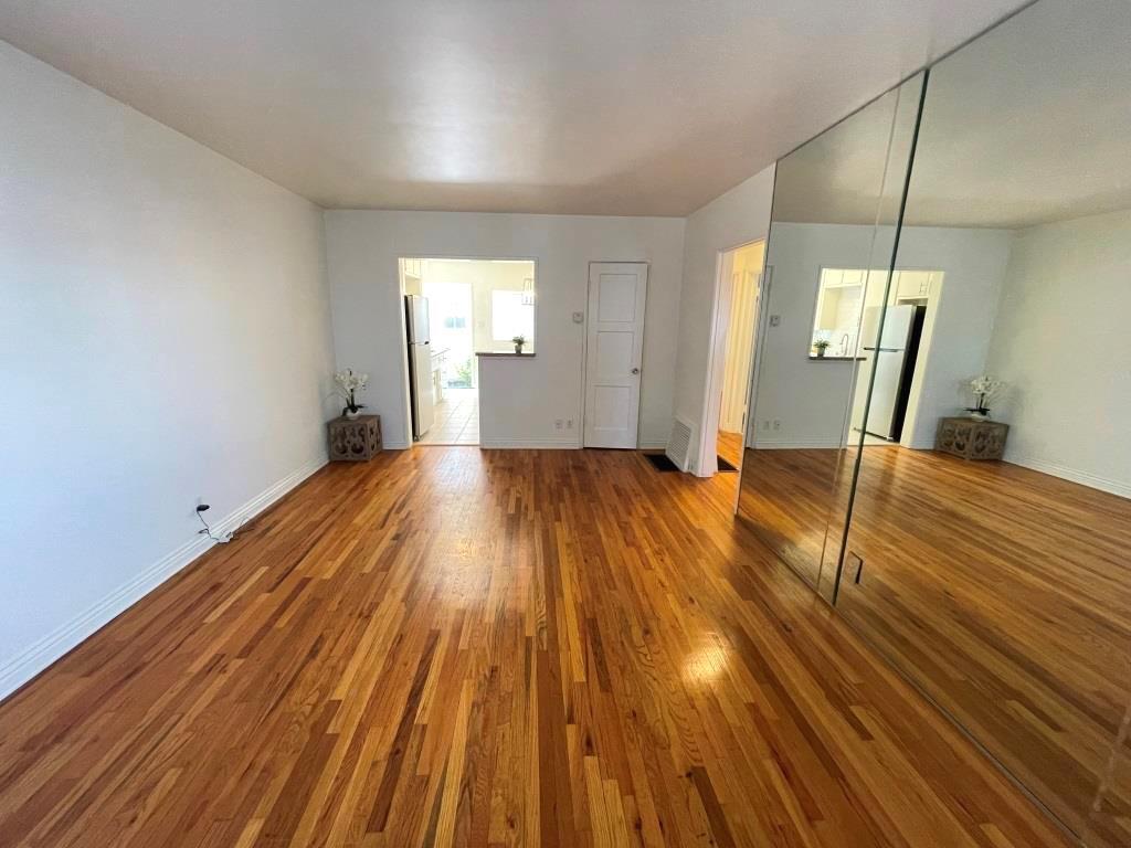 74 Apartments for Rent in Valley Glen, CA Westside Rentals