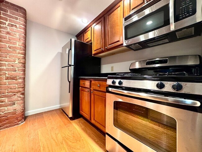 Foto del edificio - 4 Bishop St