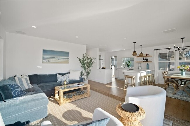 Foto del edificio - 24272 Selva Rd