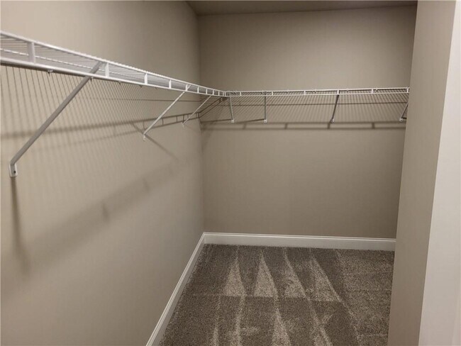 Foto del edificio - 6014 Liatris St SE