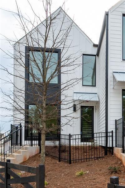 Building Photo - 101 Pearl St