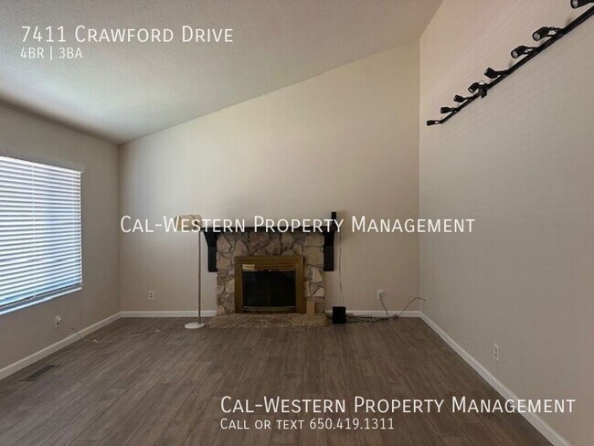 Foto del edificio - 7411 Crawford Dr
