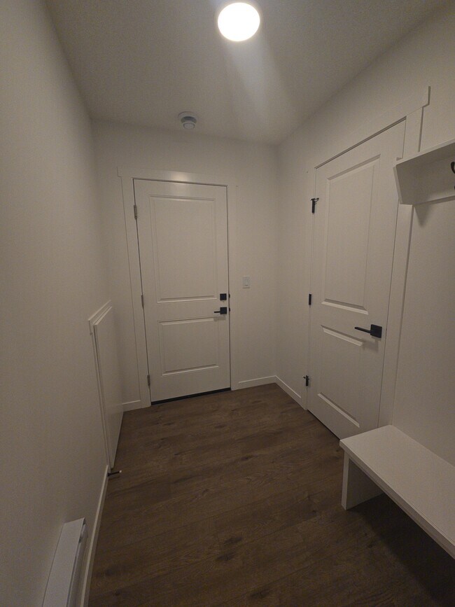 Photo du bâtiment - 1112 Aster Blvd